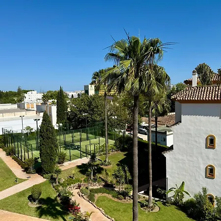 Penthouse Golden Mile Seaviews With Paddle Court - Eaw Homes *