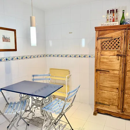 Apartman Penthouse Golden Mile Seaviews With Paddle Court - Eaw Homes