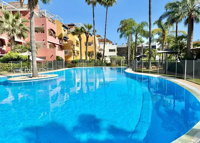 Penthouse Golden Mile Seaviews With Paddle Court - Eaw Homes Апартаменты