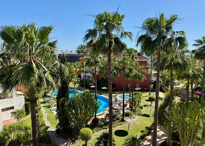 Апартаменты Penthouse Golden Mile Seaviews With Paddle Court - Eaw Homes *